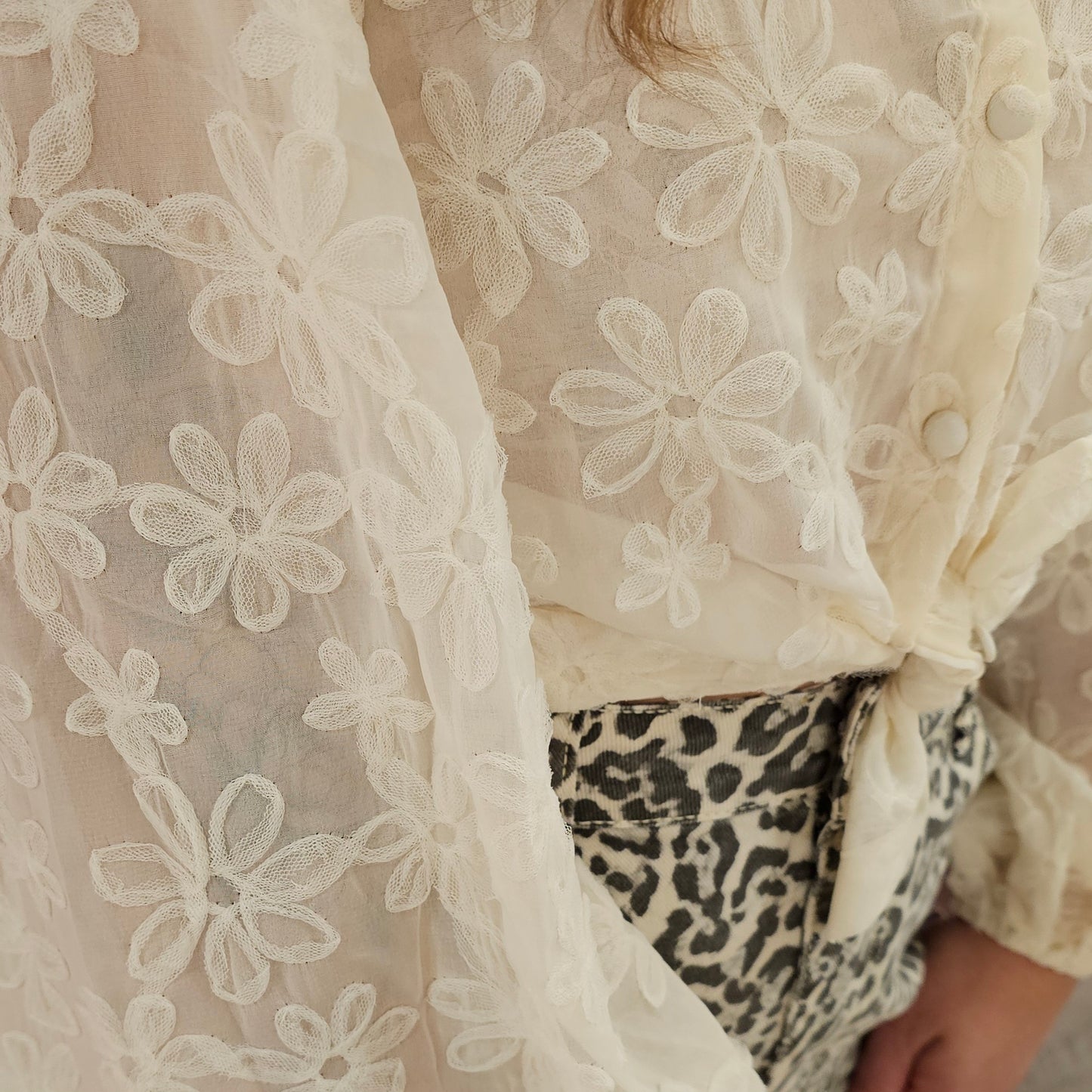 Flower blouse 3833 Beige