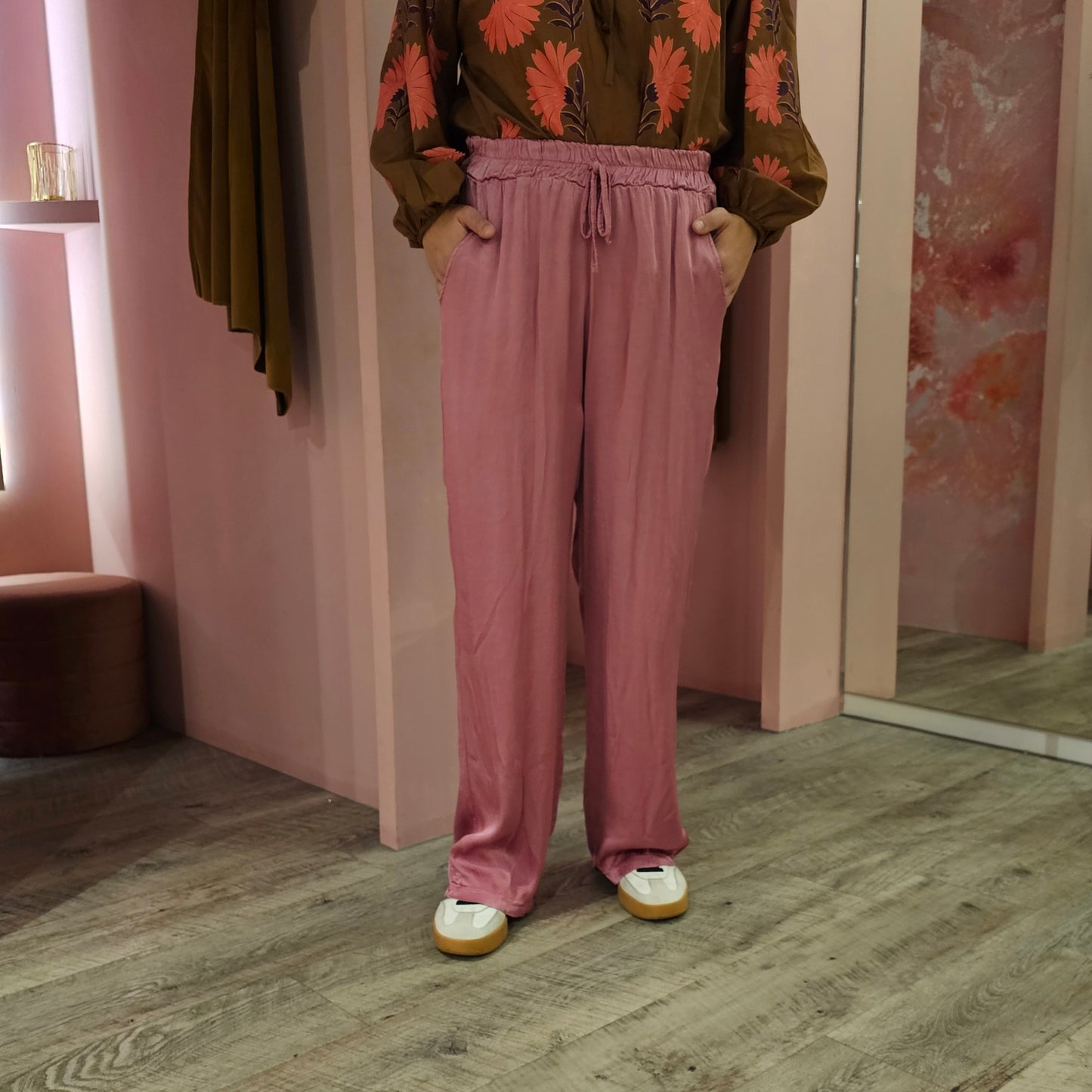 Broek wijd satinlook 21-269 Oud roze