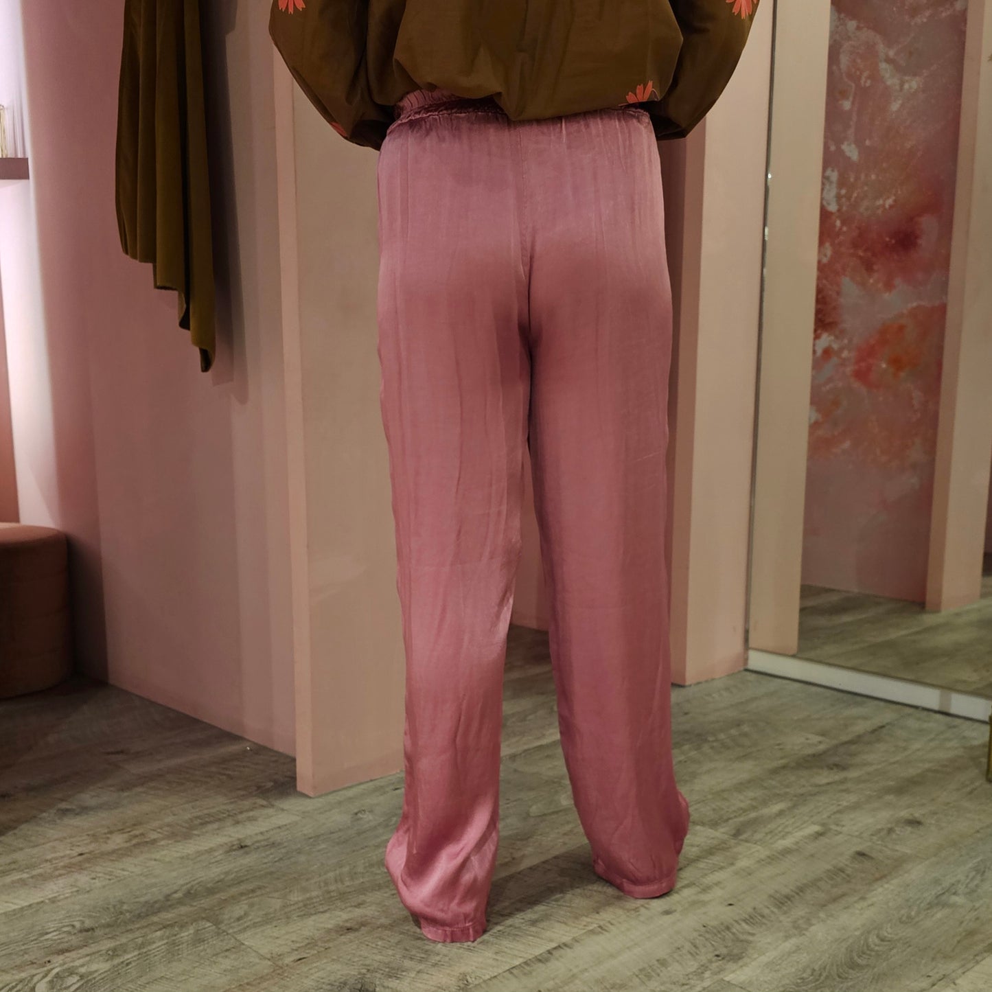 Broek wijd satinlook 21-269 Oud roze