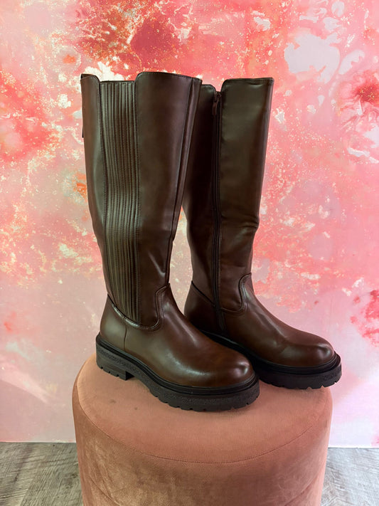 High boots 8051 Bruin