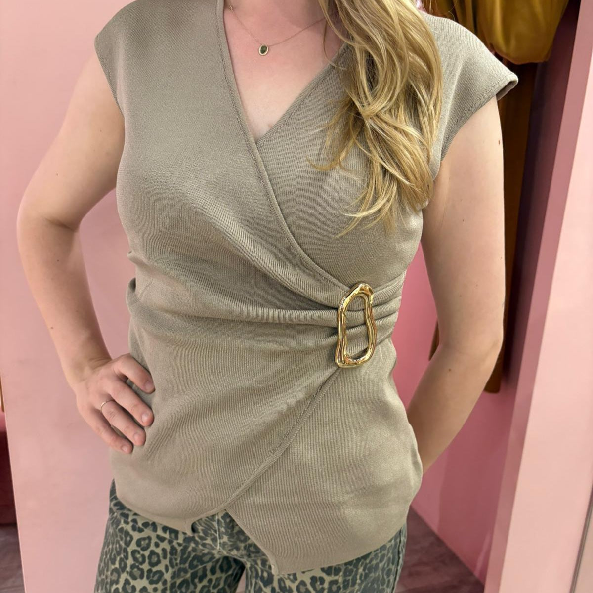 Buckle overslagtop 359 Taupe