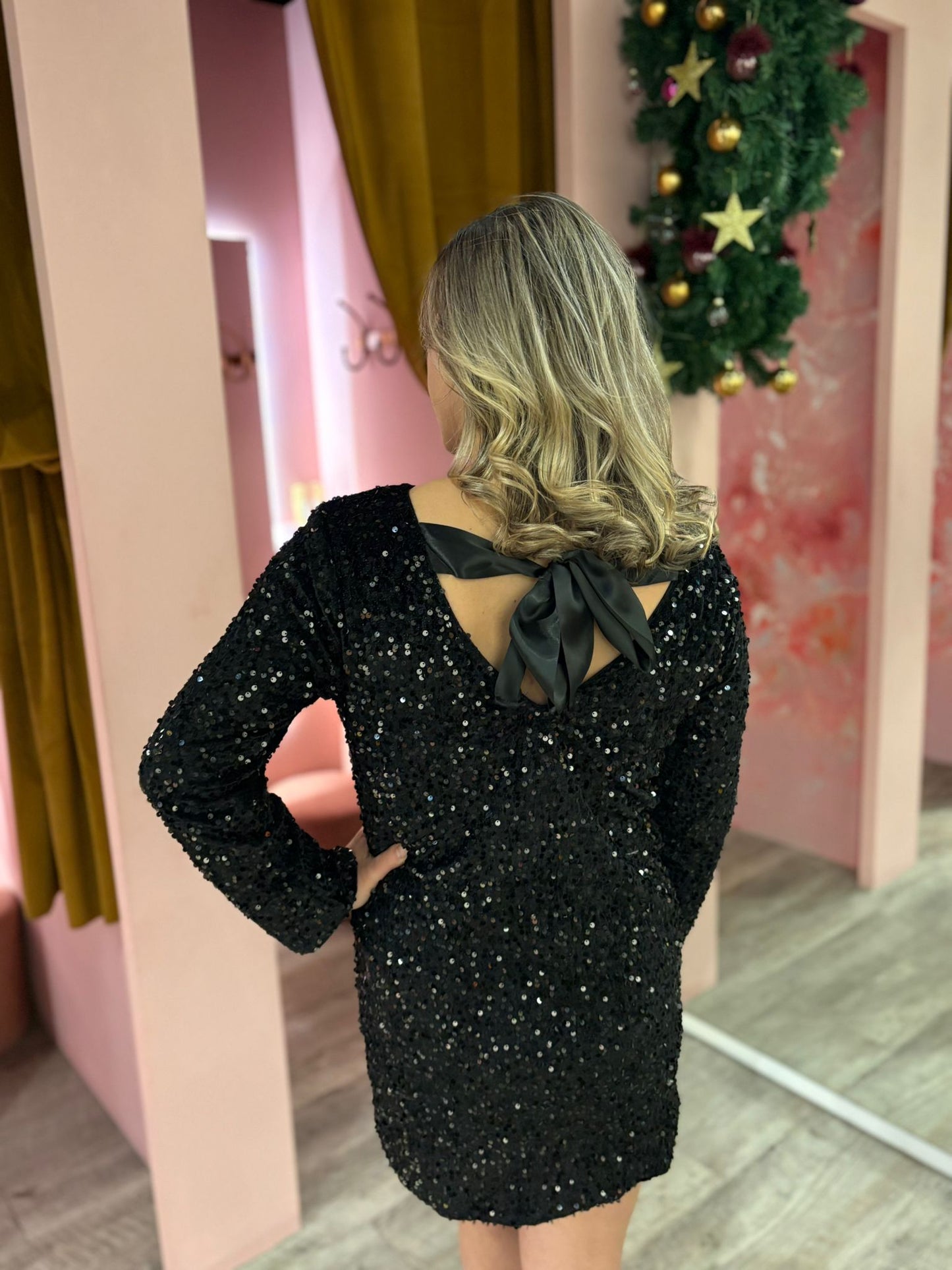 velvet sequin A dress 240122 Zwart