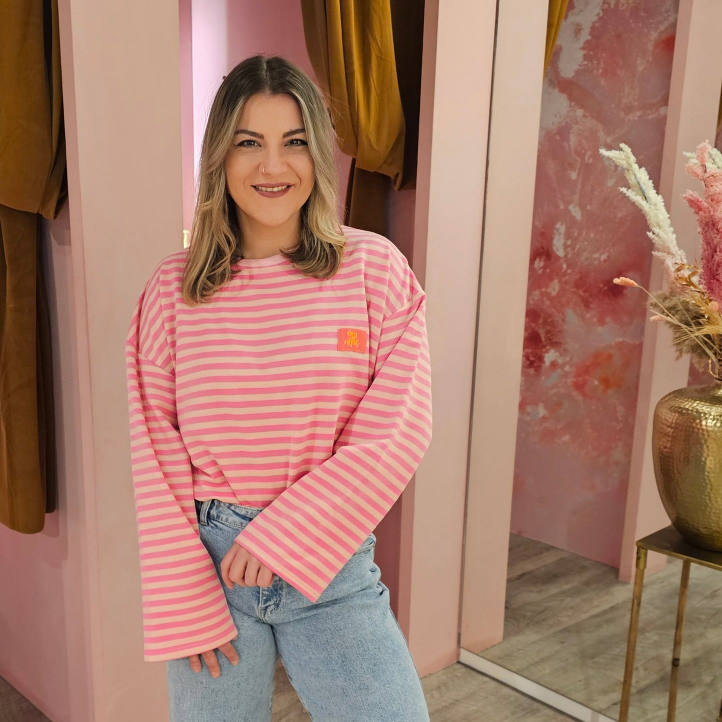 Sweater Out of office 20334 Roze