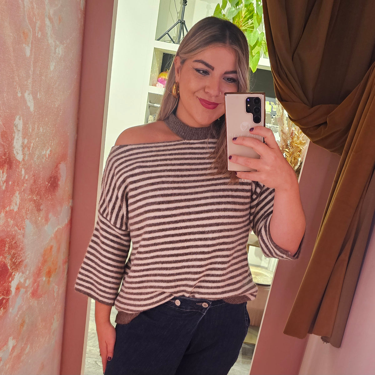 Trui cold shoulder stripes 52080 Ecru