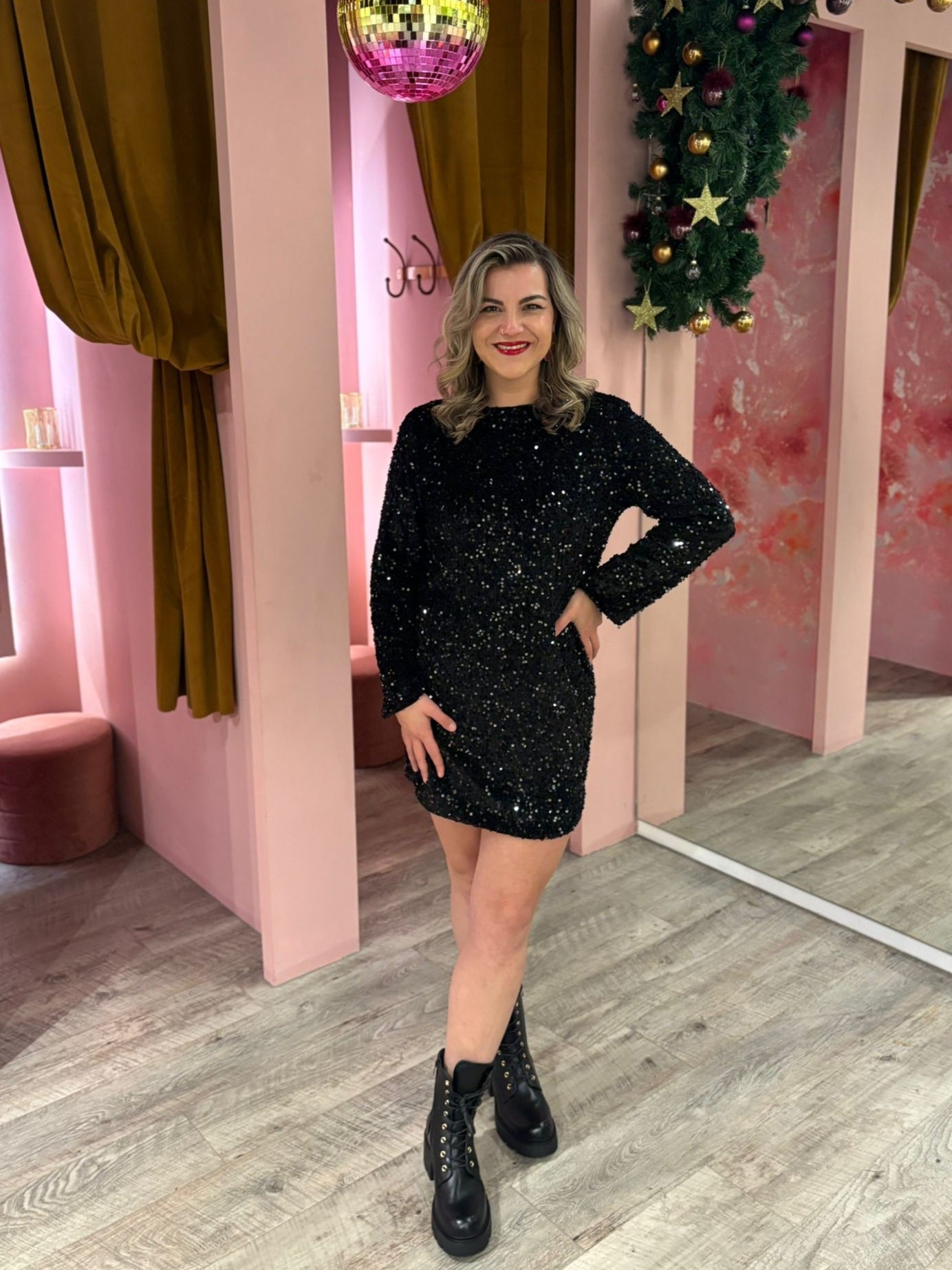 velvet sequin A dress 240122 Zwart